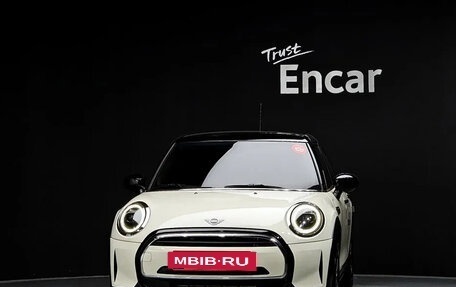 MINI Hatch, 2021 год, 1 800 000 рублей, 3 фотография