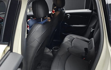 MINI Hatch, 2021 год, 1 800 000 рублей, 8 фотография