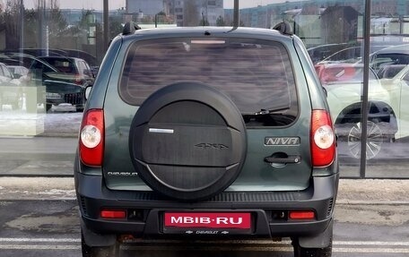 Chevrolet Niva I рестайлинг, 2011 год, 480 000 рублей, 4 фотография