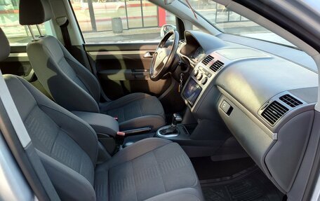 Volkswagen Touran III, 2007 год, 602 672 рублей, 8 фотография