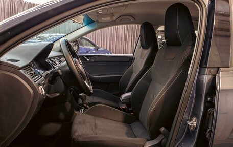 Skoda Rapid I, 2015 год, 995 000 рублей, 11 фотография