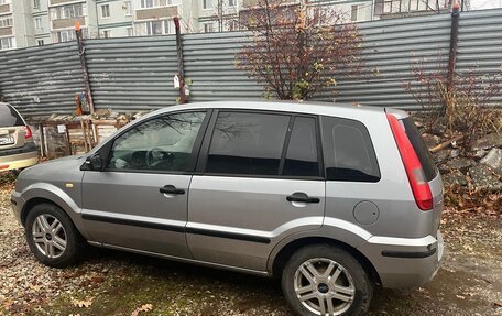 Ford Fusion I, 2005 год, 265 000 рублей, 2 фотография
