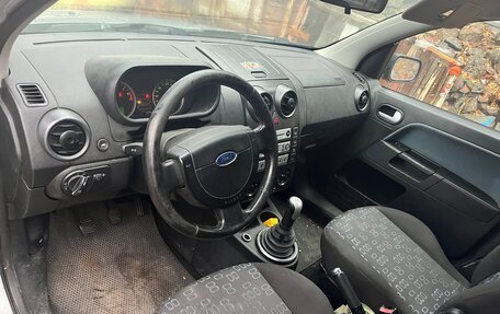 Ford Fusion I, 2005 год, 265 000 рублей, 5 фотография