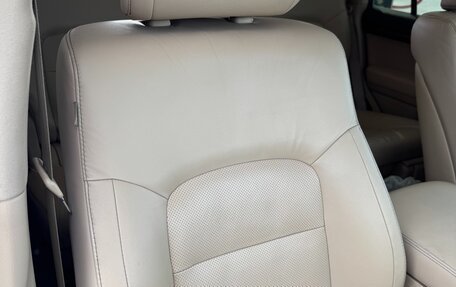 Toyota Land Cruiser 200, 2015 год, 5 300 000 рублей, 21 фотография