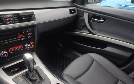 BMW 3 серия, 2007 год, 400 000 рублей, 8 фотография