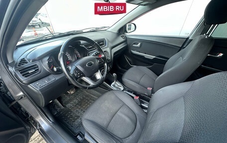 KIA Rio III рестайлинг, 2013 год, 868 000 рублей, 10 фотография