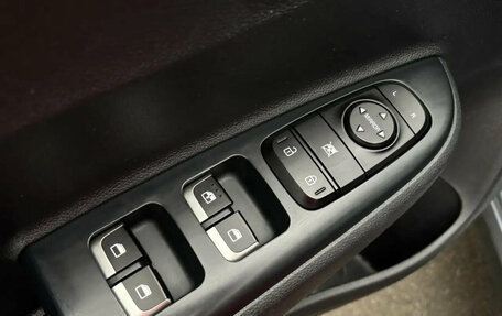 KIA Rio IV, 2019 год, 1 390 000 рублей, 17 фотография