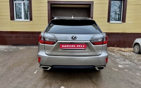 Lexus RX IV рестайлинг, 2018 год, 4 200 000 рублей, 5 фотография
