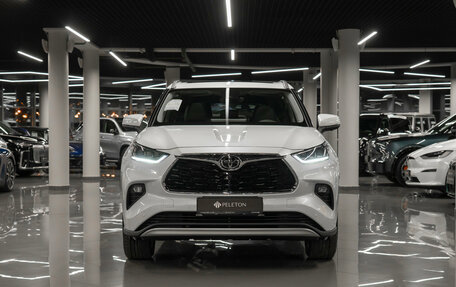 Toyota Highlander, 2025 год, 5 700 000 рублей, 3 фотография