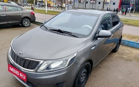 KIA Rio III рестайлинг, 2014 год, 990 000 рублей, 1 фотография