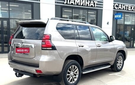 Toyota Land Cruiser Prado 150 рестайлинг 2, 2018 год, 5 250 000 рублей, 5 фотография