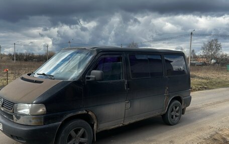 Volkswagen Transporter T4, 2001 год, 700 000 рублей, 2 фотография