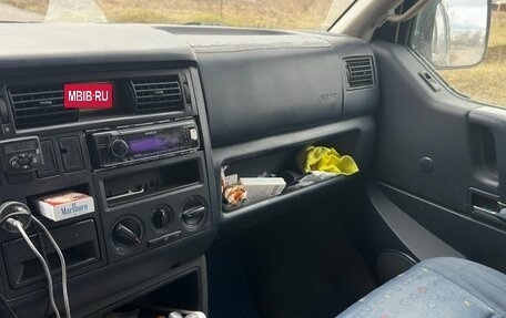 Volkswagen Transporter T4, 2001 год, 700 000 рублей, 6 фотография