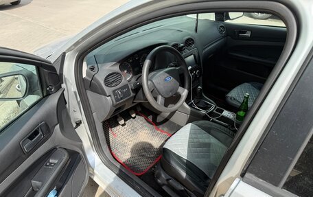 Ford Focus II рестайлинг, 2006 год, 370 000 рублей, 2 фотография