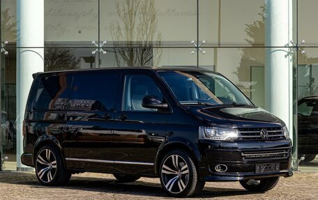 Volkswagen Multivan T5, 2013 год, 2 495 000 рублей, 3 фотография