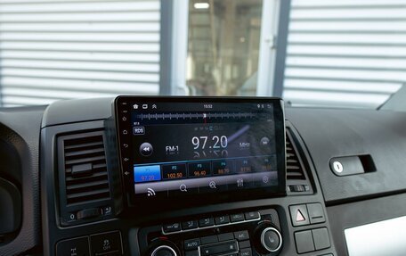 Volkswagen Multivan T5, 2013 год, 2 495 000 рублей, 14 фотография