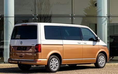 Volkswagen Multivan T6 рестайлинг, 2019 год, 5 395 000 рублей, 6 фотография