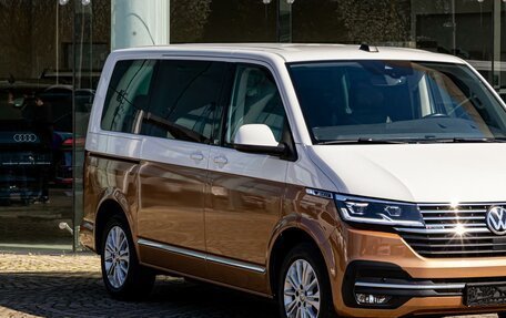 Volkswagen Multivan T6 рестайлинг, 2019 год, 5 395 000 рублей, 7 фотография