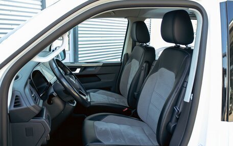 Volkswagen Multivan T6 рестайлинг, 2019 год, 5 395 000 рублей, 11 фотография