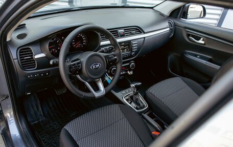 KIA Rio IV, 2018 год, 1 195 000 рублей, 13 фотография