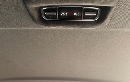 Mercedes-Benz V-Класс, 2020 год, 9 000 000 рублей, 4 фотография