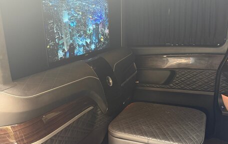 Mercedes-Benz V-Класс, 2020 год, 9 000 000 рублей, 19 фотография