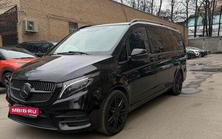 Mercedes-Benz V-Класс, 2020 год, 9 000 000 рублей, 33 фотография