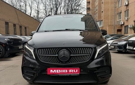 Mercedes-Benz V-Класс, 2020 год, 9 000 000 рублей, 32 фотография