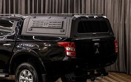 Mitsubishi L200 IV рестайлинг, 2015 год, 1 795 000 рублей, 10 фотография