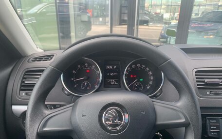 Skoda Yeti I рестайлинг, 2017 год, 1 620 000 рублей, 12 фотография