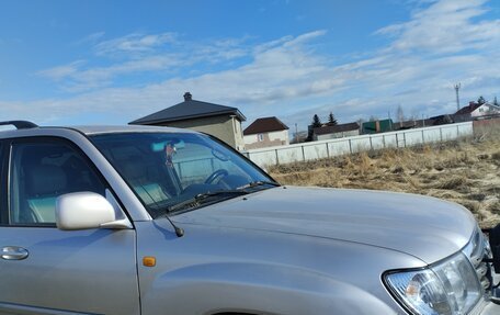 Toyota Land Cruiser 100 рестайлинг 2, 2003 год, 2 000 020 рублей, 2 фотография