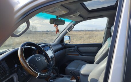 Toyota Land Cruiser 100 рестайлинг 2, 2003 год, 2 000 020 рублей, 7 фотография