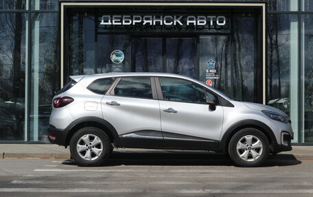 Renault Kaptur I рестайлинг, 2017 год, 1 100 000 рублей, 4 фотография