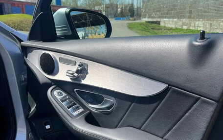 Mercedes-Benz C-Класс, 2018 год, 1 890 000 рублей, 10 фотография