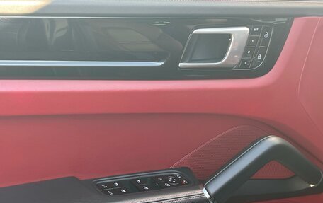 Porsche Cayenne III, 2020 год, 6 490 000 рублей, 11 фотография