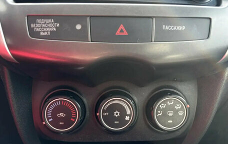 Mitsubishi ASX I рестайлинг, 2012 год, 690 000 рублей, 12 фотография