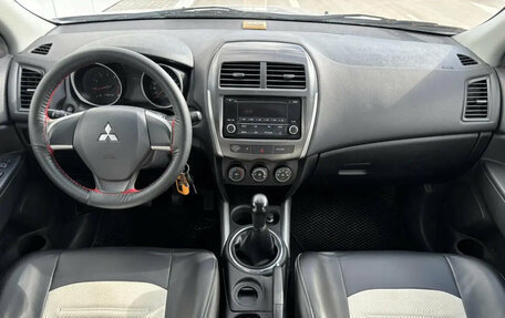 Mitsubishi ASX I рестайлинг, 2012 год, 690 000 рублей, 10 фотография