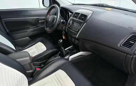 Mitsubishi ASX I рестайлинг, 2012 год, 690 000 рублей, 17 фотография