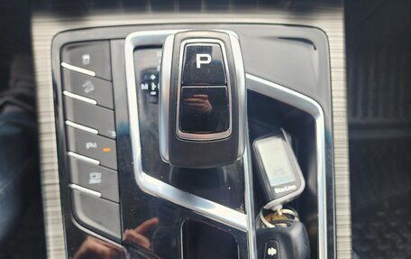 Geely Atlas, 2024 год, 2 600 000 рублей, 13 фотография