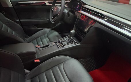 Volkswagen Passat CC, 2022 год, 5 500 000 рублей, 10 фотография