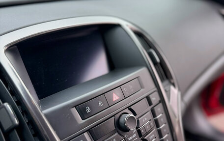 Opel Astra J, 2011 год, 620 000 рублей, 2 фотография