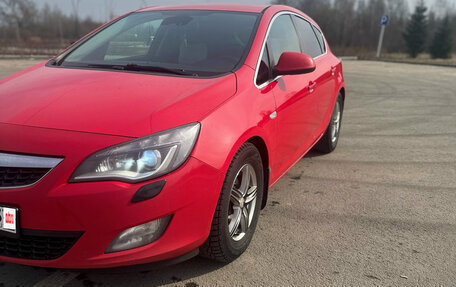 Opel Astra J, 2011 год, 620 000 рублей, 7 фотография