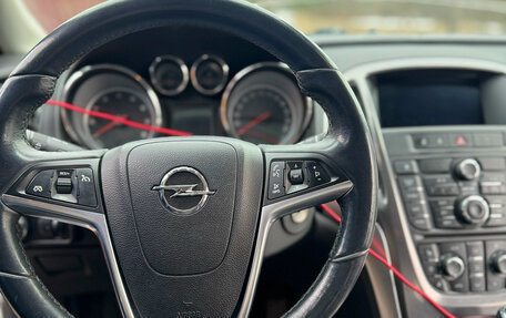 Opel Astra J, 2011 год, 620 000 рублей, 3 фотография