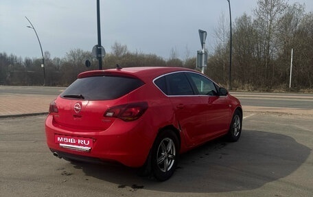 Opel Astra J, 2011 год, 620 000 рублей, 10 фотография