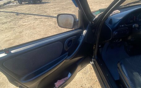 Chevrolet Niva I рестайлинг, 2011 год, 450 000 рублей, 3 фотография