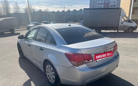 Chevrolet Cruze II, 2012 год, 420 000 рублей, 3 фотография