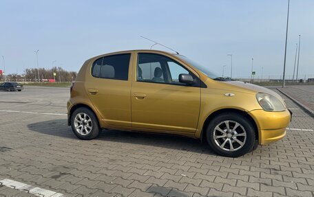 Toyota Yaris I рестайлинг, 2000 год, 340 000 рублей, 2 фотография