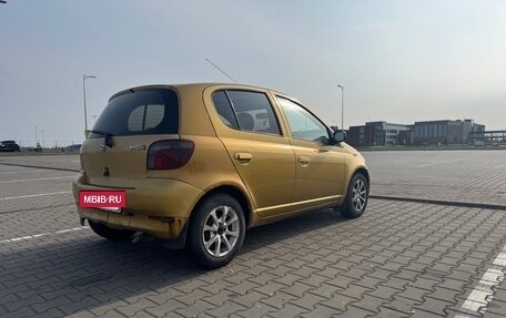 Toyota Yaris I рестайлинг, 2000 год, 340 000 рублей, 4 фотография