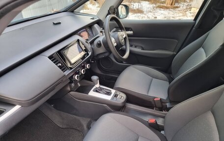 Honda Fit, 2020 год, 1 315 000 рублей, 10 фотография