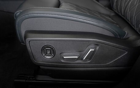 Audi Q5, 2025 год, 7 600 000 рублей, 25 фотография